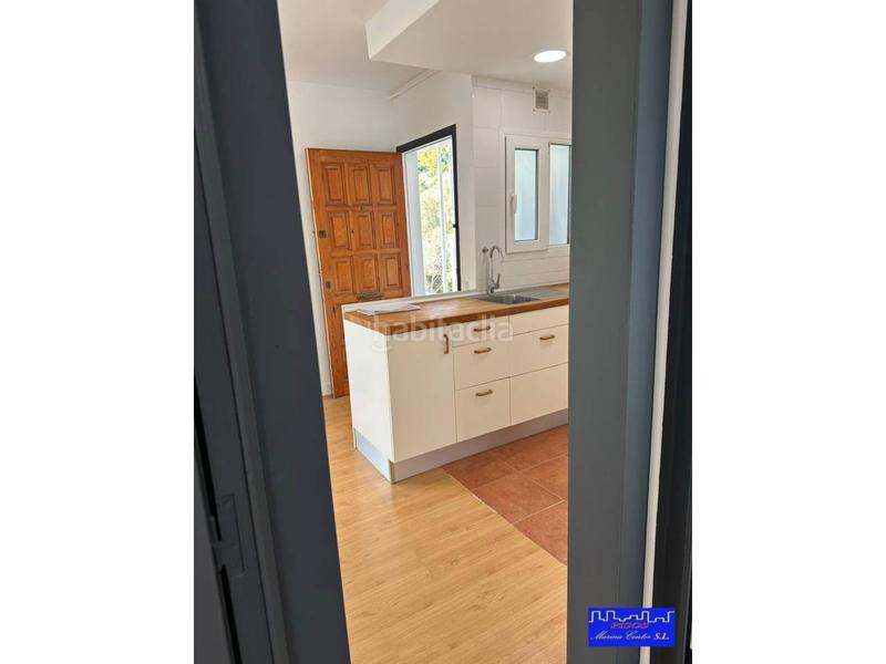 Foto 6ee79add-1cfb-41f1-8c0a-8b5fd2710465. Appartement avec parking dans Baixador Castelldefels