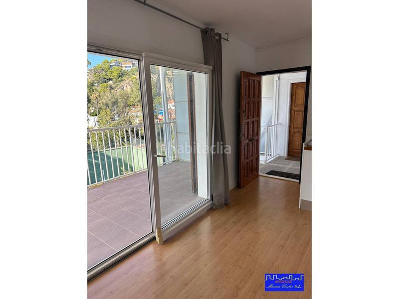 Foto a224b8a6-b9a4-466a-8878-eeb95af97595. Appartement avec parking dans Baixador Castelldefels