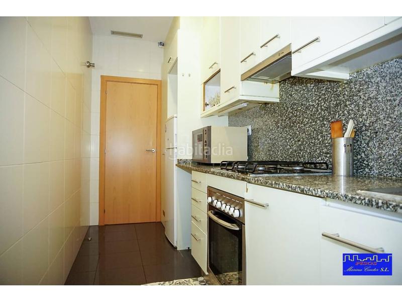 Foto a7026744-154f-41f6-b593-10b988b14f4b. Affitto appartamento con riscaldamento parcheggio piscina in Hospitalet de Llobregat (L´)