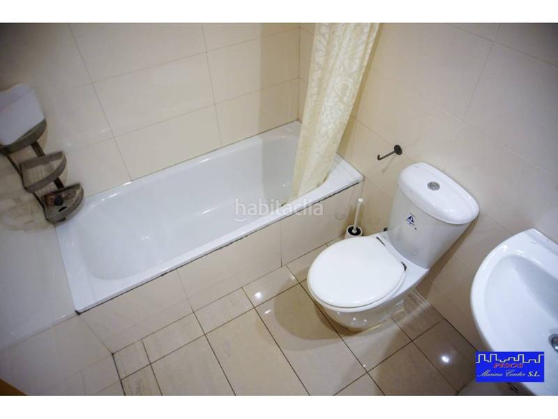 Foto 4c52df10-a6c2-4a25-bc1c-a65f8dea5816. Location appartement avec chauffage parking piscine dans Hospitalet de Llobregat (L´)