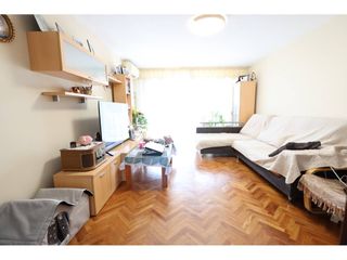 Pis  Calle portugal. Piso con balcón y vistas despejadas