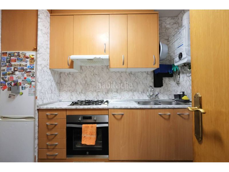 Foto 5dcce043-e725-4bbf-8604-910dcbd54492. Pis a Raval Barcelona
