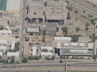 Residential Plot in Aeropuerto. Terreno en barrio del aeropuerto de madrid. edificabilidad 1864m