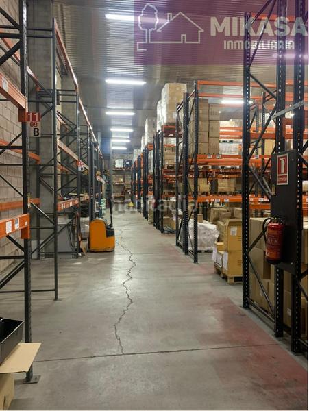 Foto 0829f292-56d2-4a5c-9364-32670ef03426. Affitto capannone industriale in Las Dehesillas-Vereda de los Estudiantes Leganés