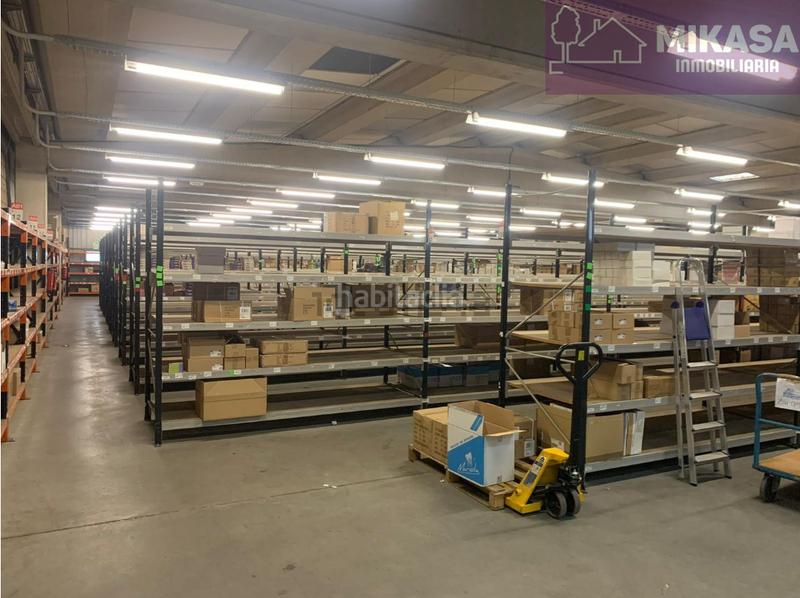 Foto d50eed7d-39cd-4c27-95ac-b207fb55783c. Affitto capannone industriale in Las Dehesillas-Vereda de los Estudiantes Leganés