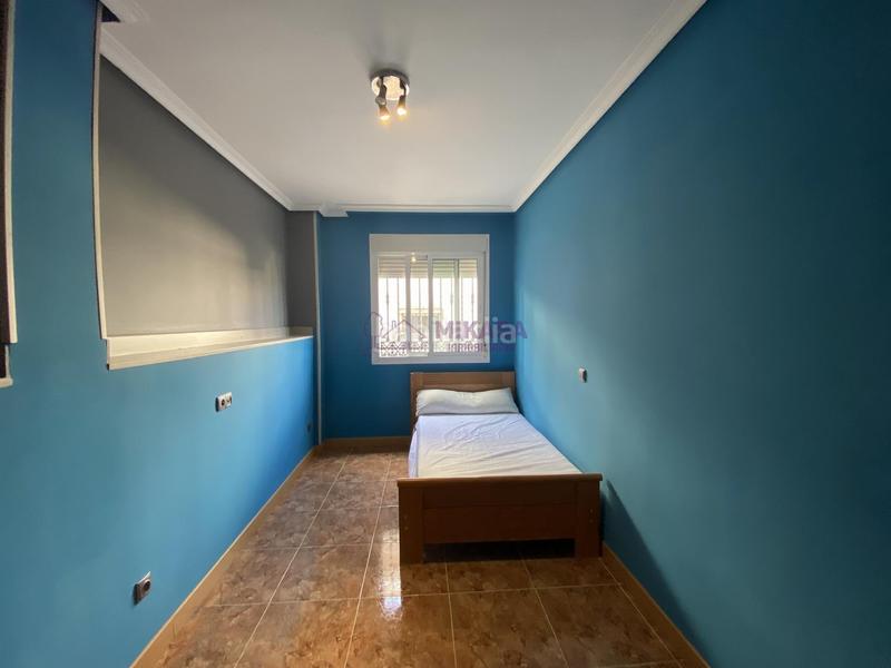 Foto 01866cfd-b8f3-430d-9bf0-9b860d5460f7. Piso  en Camarena