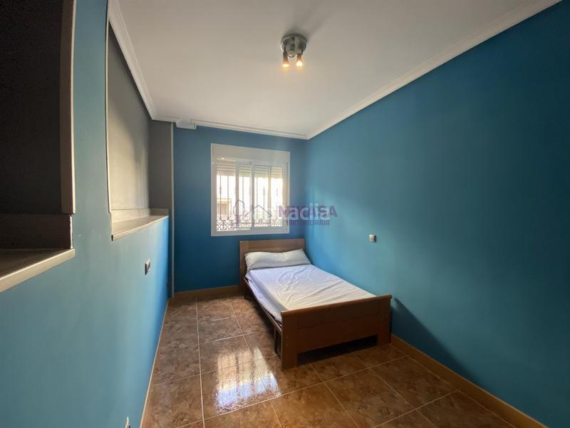 Foto 06a4a4a8-2d8f-4e03-8021-0812a7819fdd. Piso  en Camarena