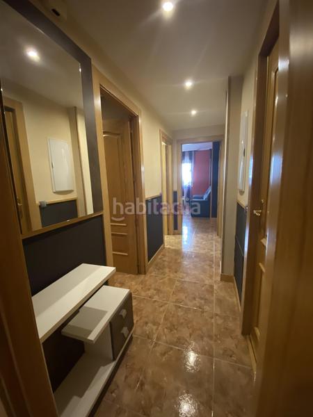 Foto 08988dc4-fa9e-4ecf-99b7-e18bd9b58211. Piso  en Camarena