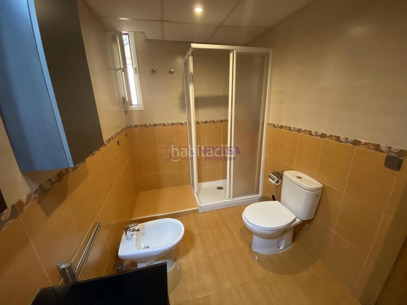 Foto 1fc2d24f-a5b7-41e2-85c0-83fbf8fae77c. Piso  en Camarena