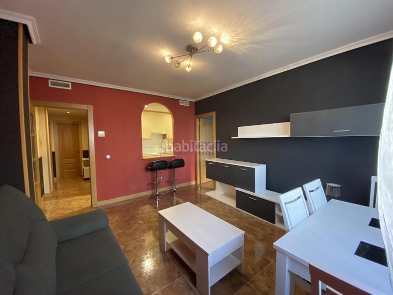 Foto 59f6814e-6f0c-4885-8698-37dd3d20744b. Piso  en Camarena