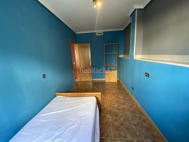 Foto 5f6568da-48c9-4376-97b7-6cf7b8d3fec9. Piso  en Camarena