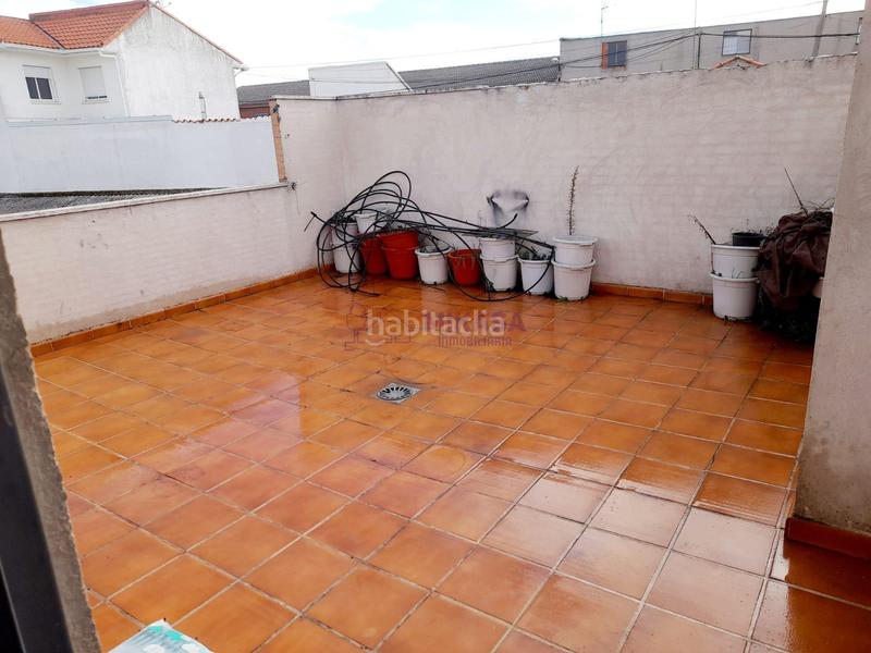 Foto 8ce6dd04-0740-4cad-b287-97e08679849d. Piso  en Camarena