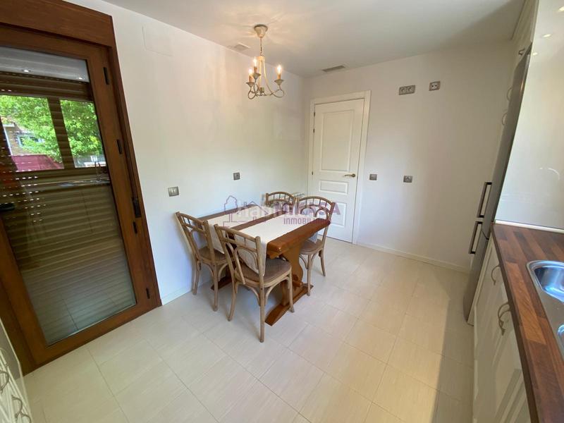 Foto 44b5e59a-8a95-4083-96e7-ef6fe62defce. Xalet amb calefacció aparcament a Centro Villaviciosa de Odón