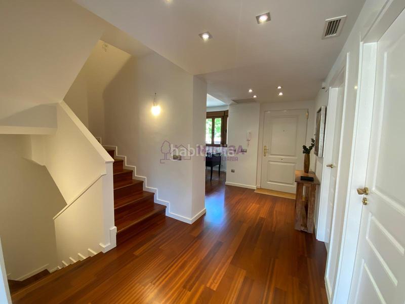 Foto bd3f609c-5ed3-4dd2-b970-15ee13838b12. Xalet amb calefacció aparcament a Centro Villaviciosa de Odón