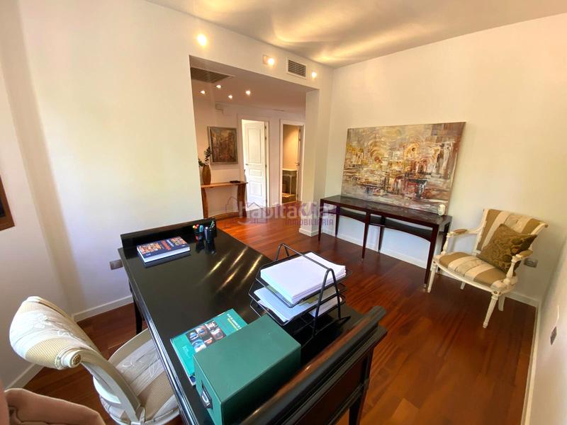 Foto cff6c51f-ecb3-43ec-8f07-cb10fb480181. Xalet amb calefacció aparcament a Centro Villaviciosa de Odón