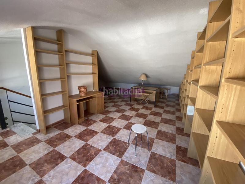 Foto fd21e1a0-5c83-419a-abf7-0c2edce671ce. Rent chalet with heating parking in El Soto Móstoles