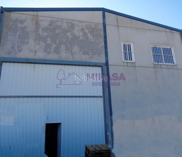 Foto 23dee719-97f6-4f57-8cb0-286d0863331a. Nau industrial a Ugena