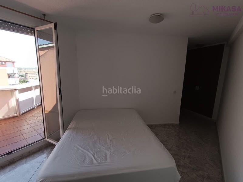 Foto 53b85665-5853-44ba-9ffb-9884f5a070a7. Lloguer àtic amb calefacció aparcament a Villafontana - Estoril I Móstoles