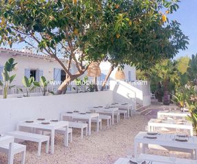 Local Comercial a Ciutadella. Se vende restaurante en cala´n blanes