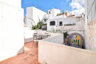 Maison à Ciutadella. Casa con terraza en el casco antiguo