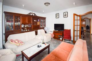 Appartement à Ciutadella. 1r piso en ciutadella con derecho a vuelo