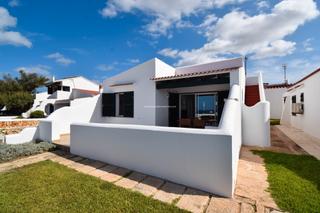 Appartement à Cala d´En Bosch-Serpentona. Apartamento con vistas al mar