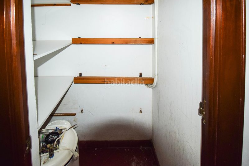 Foto a4fef801-0512-484a-a87e-b8af36666332. Edificio  a reformar en Ciutadella Ciutadella de Menorca