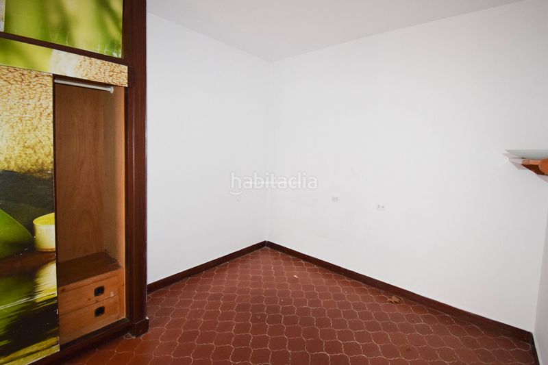 Foto cdaf9e7a-6526-4a1d-8bdd-093f7a205039. Edificio  a reformar en Ciutadella Ciutadella de Menorca