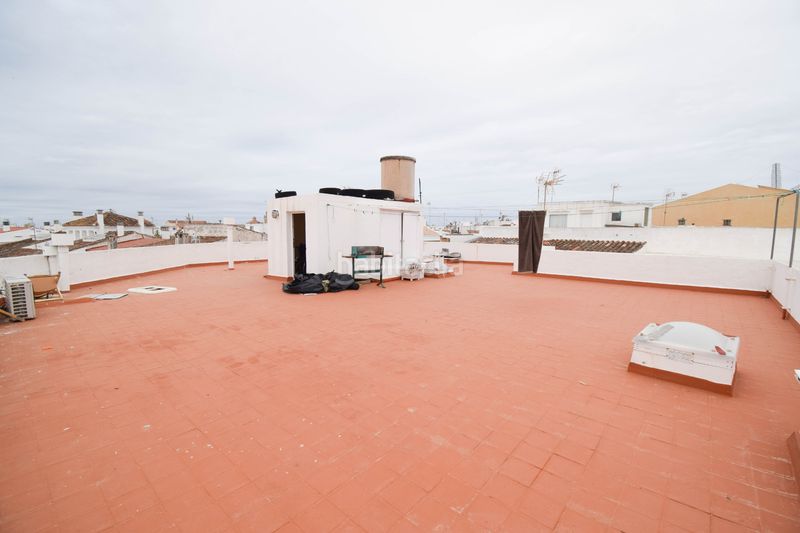 Foto ed1718d8-25d9-43f8-9e78-9b85184bfd21. Edificio  a reformar en Ciutadella Ciutadella de Menorca