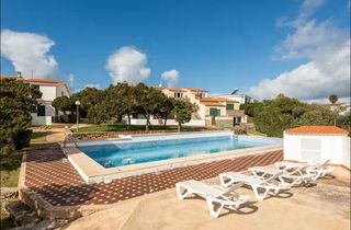 Apartament a Cala en Blanes. Apartamento con terraza