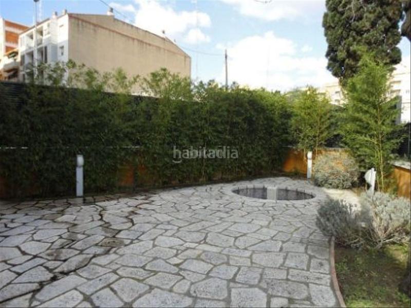 Foto c73de15e-d581-4a55-8380-5733ea2ee5f2. Casa en ronda barcelona 36 casa en Poble Nou-Olivar Gran Figueres