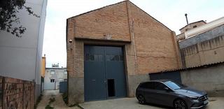Nau industrial a Carrer rocabertí 4. Almacén en venta en figueres