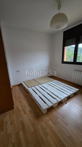 Foto a5646a78-c3e9-4b7f-a9a5-6517d7d50d7a. Casa pareada en carrer tramuntana 5 venta de casa en Terrades