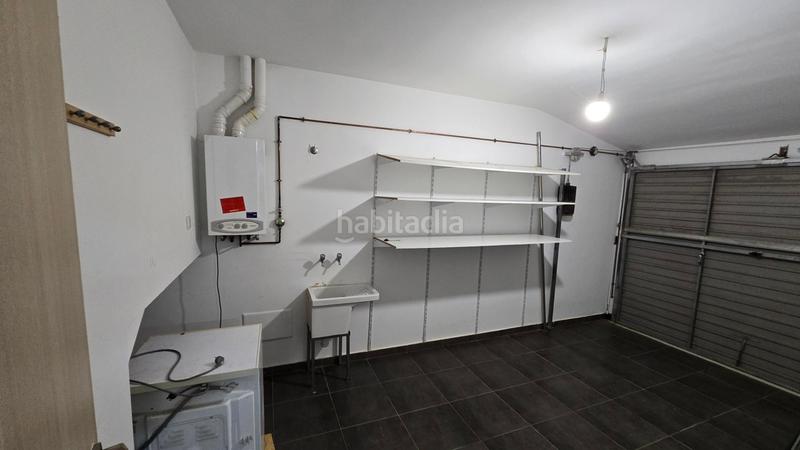 Foto fd345380-4d8f-42e6-8654-fcdc9623590b. Casa pareada en carrer tramuntana 5 venta de casa en Terrades