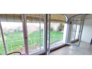 Casa pareada en Avià. Casa adosada en venta en avià