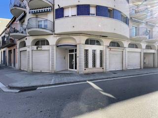 Local Comercial a Súria. Local comercial en venta en suria de 230m2 en el centro