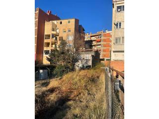 Terreny residencial a Plaça Catalunya. Solar urbano para edificar en manresa en venta por 150.000 de 32