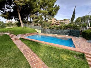 Lloguer Xalet a França 23. Casa de alquiler en calafell con piscina por 3.800