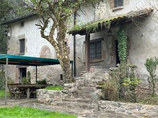 Masia a Quara creu de salga i borred 1. Espectacular masía rural reformada con segunda vivienda y 45.000