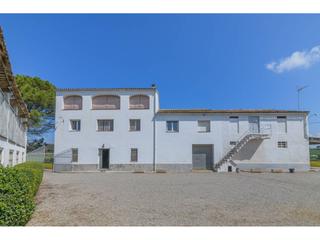 Mas à Font dels Capellans - Sagrada Familia. Finca rústica con encanto en venta en viladordis manresa  ideal