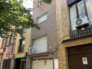Haus in Santa eulàlia 1. Casa unifamiliar de 5 plantas en esparraguera en venta