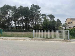 Solar industrial a Sant Salvador de Guardiola. Parcela industrial en venta