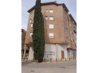 Local commercial à La Balconada-Cal Gravat. Local situado en oleguer miró de 50m2 en manresa de venta