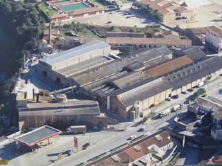 Nau industrial a Industria 6. Conjunto de naves industriales con 13.571m2 de superficie indust