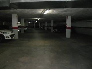 Parking voiture à Carretera de Vic - Remei. Parking en venta