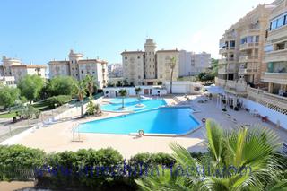 Casa  Calle francia. Bungalow en guardamar del segura zona playa de el moncayo!