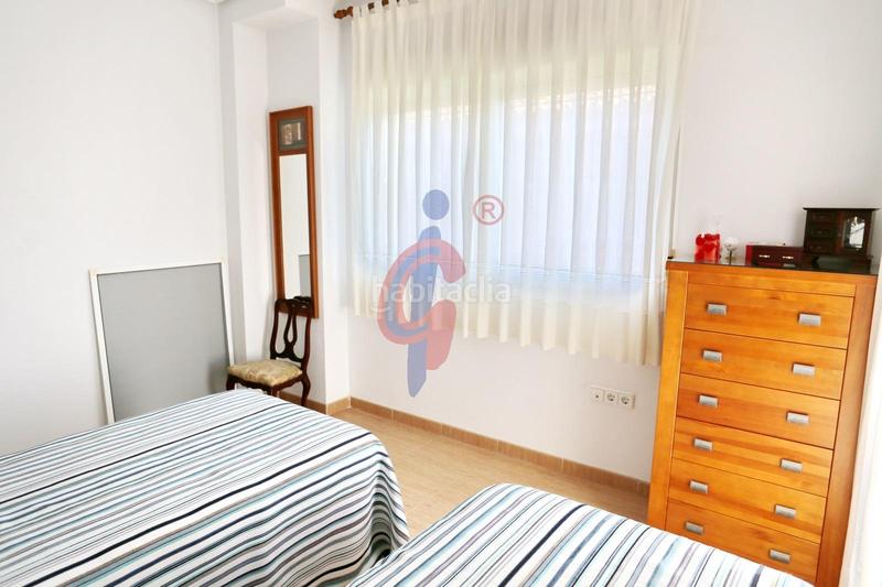 Foto 6befedd6-062f-4111-a1e6-fbe50e846fa5. Xalet a avenida salinas 5 a La Marina Elche / Elx