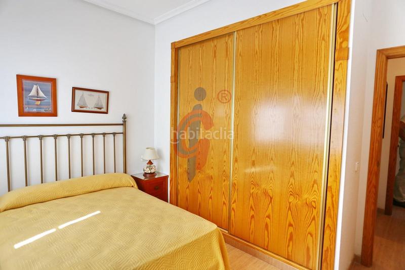 Foto 73007d03-d82e-4aac-90c3-37b6c22a7d3b. Xalet a avenida salinas 5 a La Marina Elche / Elx