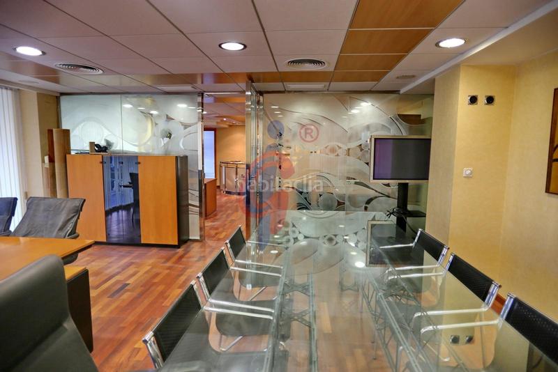 Foto 05004252-b2f4-44f2-91f2-97292abd6fbc. Geschäftsraum in calle plaza porticada in Pueblo Guardamar del Segura