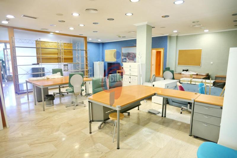 Foto 3d1c0d02-5ea8-4425-9623-61b82e3a2e5a. Geschäftsraum in calle plaza porticada in Pueblo Guardamar del Segura